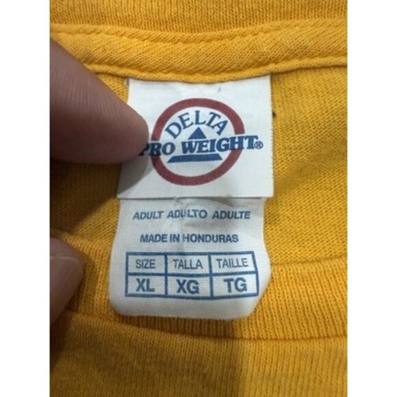 Authentic Kobe Bryant LA Lakers Tribute 1/31/20 Staples Center T-Shirt Size XL - Picture 3 of 7